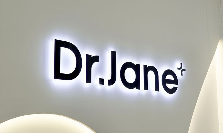 哪家皮膚管理店加盟好？選擇它，創(chuàng)業(yè)更加容易！